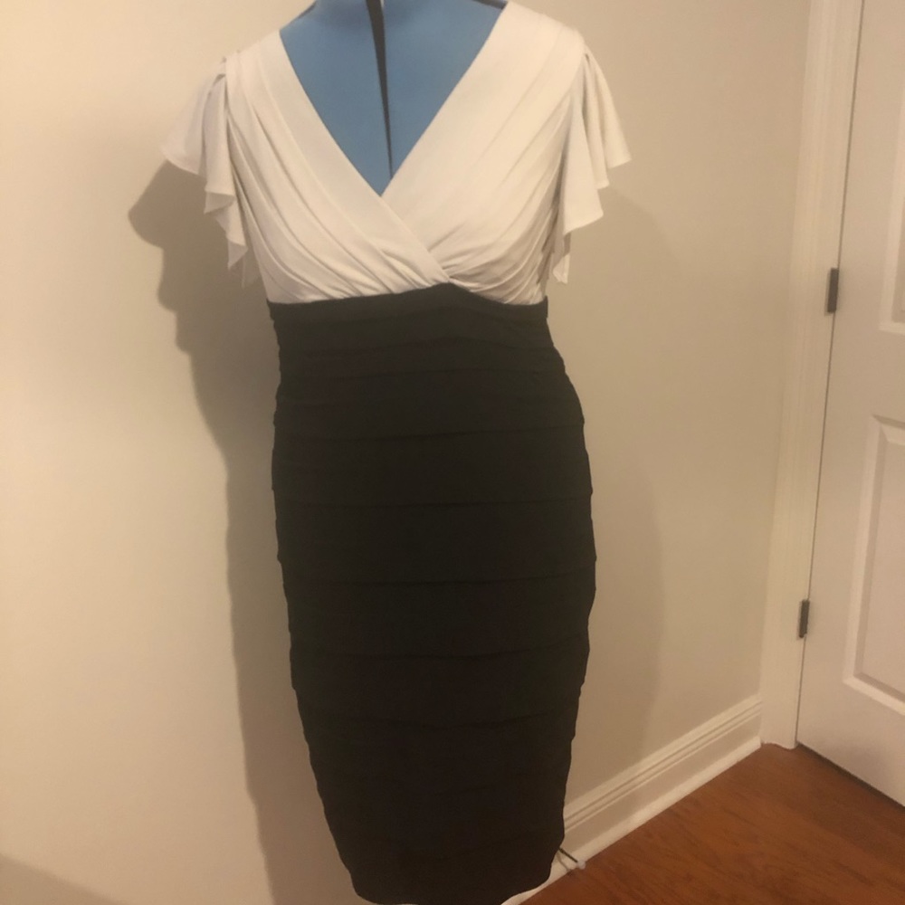 ❤️❤️Any four for $45❤️❤️ Melrose Dress